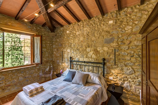 Tweepersoonskamer in een boerderij in San Gimignano