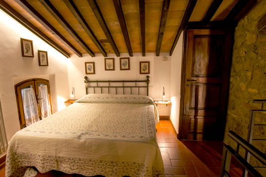 Mieszkanie wakacyjne dla 2 osób w wiejskim domu w San Gimignano